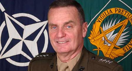 SACEUR General James L. Jones (© SHAPE)
)