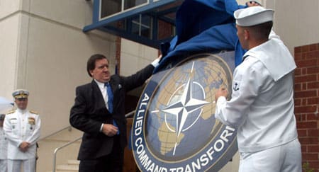 ACT inauguration: Allied Command Transformation has the lead in transforming the Alliance militarily (© NATO)
)