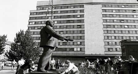 Estonia: the journey back to freedom