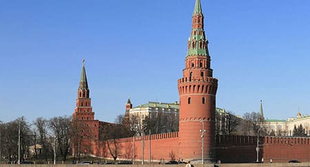 View of the Kremlin from the Moskva River.
)