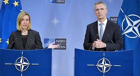 Смоет ли НАТО и Европейский союз популистской волной?