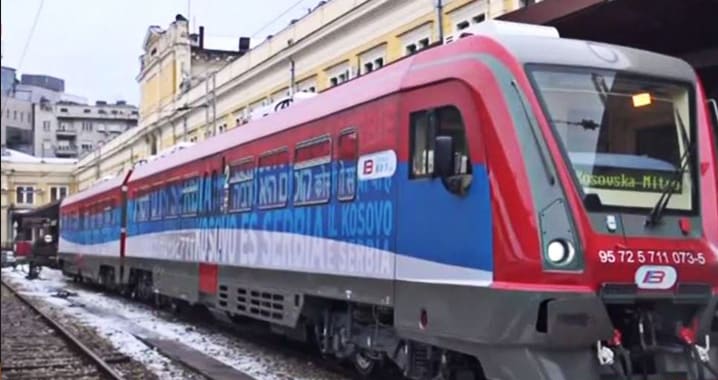  A train bearing the words "Kosovo is Serbia" in 21 languages stopped just short of Serb-dominated northern Kosovo on 14 January 2017. © YouTube
