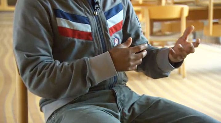 Au Danemark, un programme, dont l’objectif n’est pas de condamner mais de réinsérer, offre aux combattants étrangers de retour au pays des aides à différents niveaux en matière d’emploi, de formation, de logement, de soutien psychologique et de soins médicaux. © NBC News
)