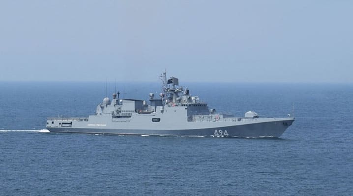  La frégate russe Amiral Grigorovitch RFS-494 fait partie de la toute nouvelle classe commandée par les forces navales russes pour la mer Noire. © YouTube
