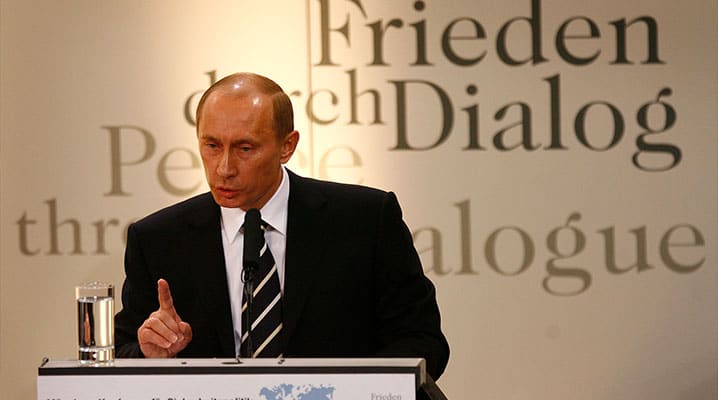 A sign of things to come: Russian President Vladimir Putin assertively challenges the post-Cold War international order in a bellicose speech at the 43rd Conference on Security Policy in Munich – 10 February 2007. © Reuters
)