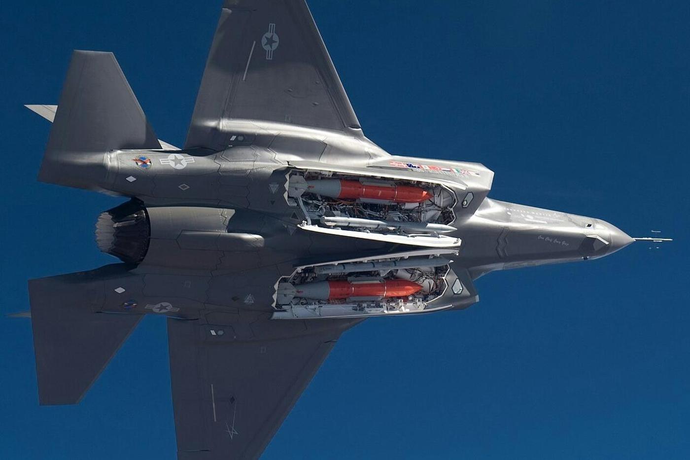 NATO needs a range of continuously forward deployed, survivable theater nuclear capabilities that can reliably penetrate adversary theater air and missile defences with a range of explosive yields on operationally relevant timelines. Pictured: F-35A with modernised B61-12 bombs. Photo courtesy of warontherocks.com
)