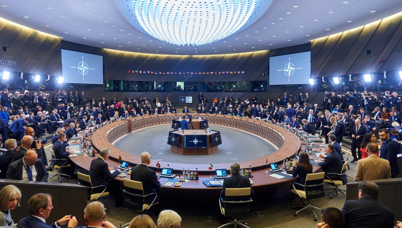  Російське вторгнення в Україну  підтвердило необхідність НАТО. На фото: Позачерговий саміт глав держав і урядів НАТО в штаб-квартирі НАТО в Брюсселі, Бельгія, 24 березня 2022 року. © NATO
