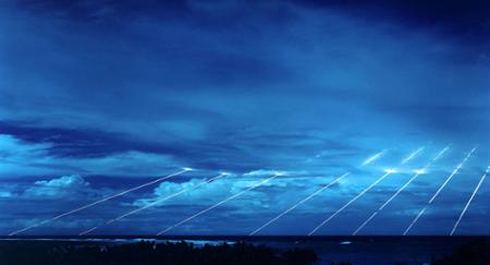 Should artificial intelligence be banned from nuclear weapons systems?