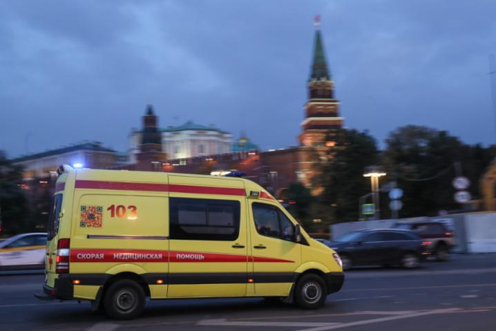 An ambulance vehicle drives along the Bolshoi Kamenny Bridge. 4,501 new confirmed cases of the novel coronavirus infection were reported in Moscow, and 13,634 in Russia on October 11, 2020, the highest rates since the start of the pandemic. Credit: Vladimir Gerdo / TASS via Reuters Connect
)