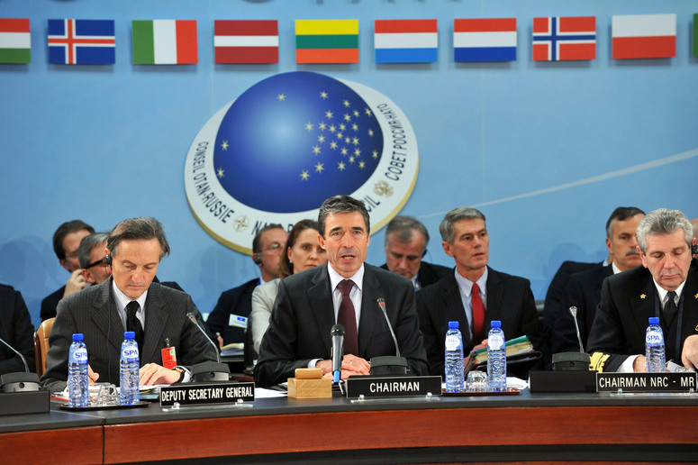 Left to right: Ambassador Claudio Bisogniero (NATO Deputy Secretary General) with NATO Secretary General, Anders Fogh Rasmussen and Admiral Giamplaolo Di Paola (Chairman of the NATO Military Committee