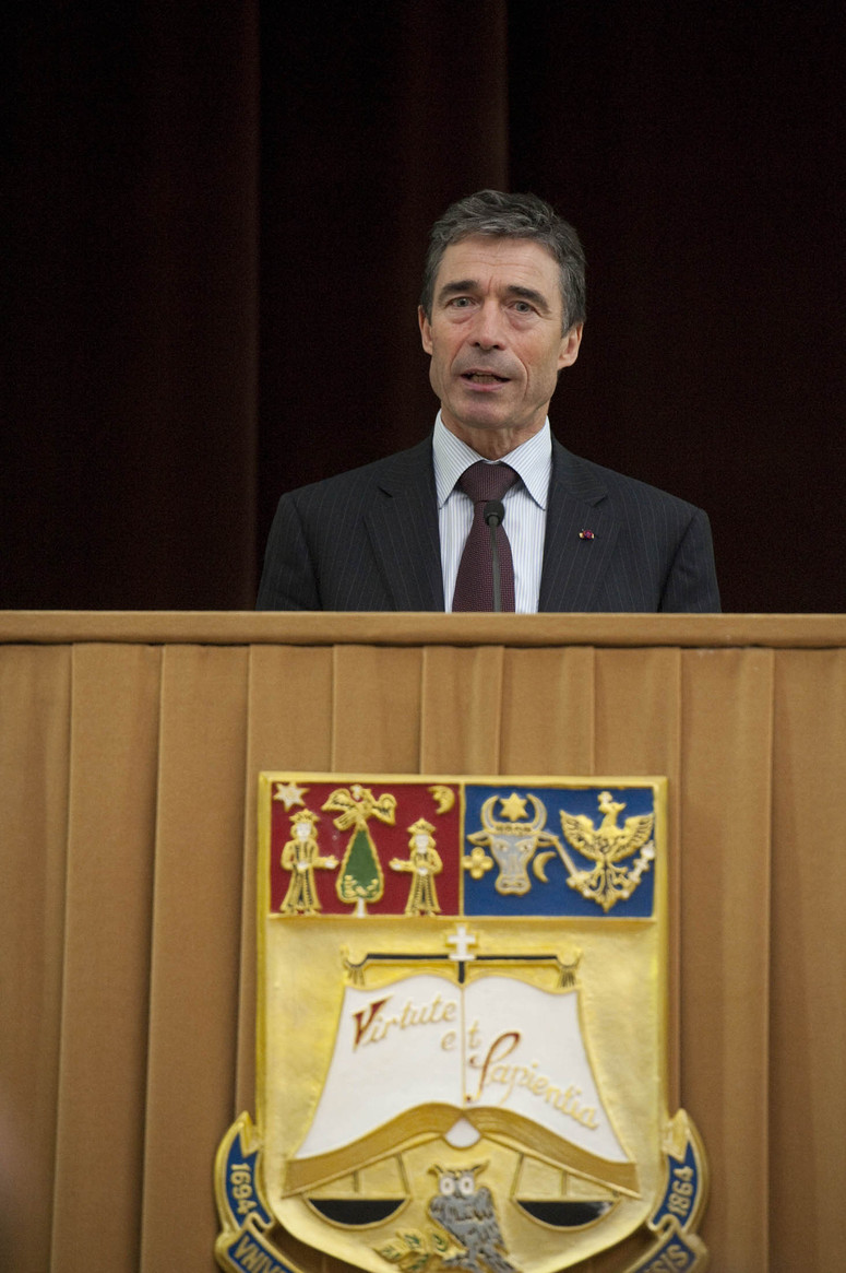 Speech by NATO Secretary General Anders Fogh Rasmussen at Bucharest University.