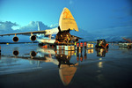 100827a-009 Departure of transport aircraft from Leipzig/Halle with relief goods for Pakistan, 51.58KB
