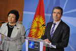 110228a-010.jpg - The President of the Kyrgyz Republic visits NATO, 61.46KB
