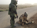 131211a-008.jpg - NATO and Iraq tackle deadly improvised explosive devices together, 51.79KB