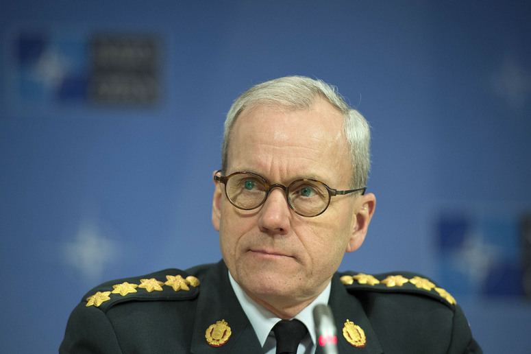 General Knud Bartels (Chairman of the NATO Military Committee)
