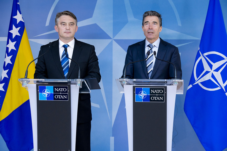 Joint press point with NATO Secretary General Anders Fogh Rasmussen and Zeljko Komsic, Member of the Presidency of Bosnia and Herzegovina