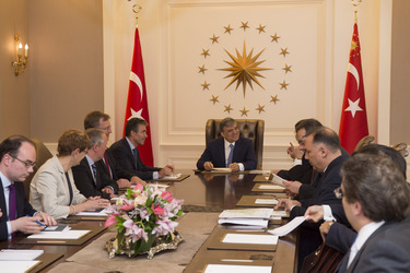 /nato_static_fl2014/assets/pictures/2014_06_140616a-sg-turkey/20140616_140616a-008_rdax_375x250.jpg