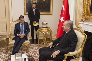 /nato_static_fl2014/assets/pictures/2014_06_140616a-sg-turkey/20140616_140616a-014_rdax_375x250.jpg