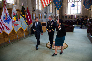 /nato_static_fl2014/assets/pictures/2014_09_140922a-sg-new-york/20140923_140923a-005_rdax_375x250.jpg