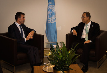 /nato_static_fl2014/assets/pictures/2014_09_140922a-sg-new-york/20140924_140923a-015_rdax_375x258.jpg