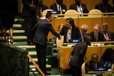 /nato_static_fl2014/assets/pictures/2014_09_140922a-sg-new-york/20140924_140924a-003_rdax_375x249.jpg