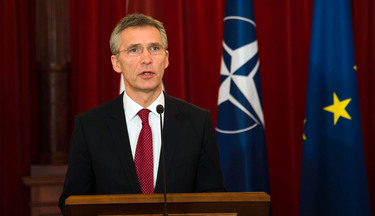 /nato_static_fl2014/assets/pictures/2015_02_150218a-trip-latvia-sg/20150218_150218a-007_rdax_375x216.jpg