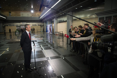 /nato_static_fl2014/assets/pictures/2015_02_150218a-trip-latvia-sg/20150218_150218a-012_rdax_375x250.jpg
