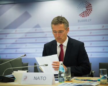 /nato_static_fl2014/assets/pictures/2015_02_150218a-trip-latvia-sg/20150218_150218a-031_rdax_375x297.jpg