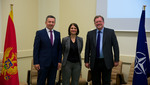 160620b-002.jpg - Delegates from Montenegro visit NATO for consultations on Civil Preparedness and Crisis Management , 50.45KB