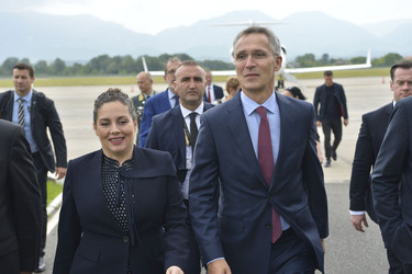 /nato_static_fl2014/assets/pictures/2019_06_190602a-trip-sg-albania/20190602_190602a-002_rdax_375x250.JPG