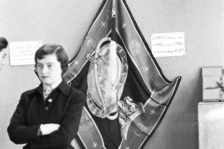 The Hermès silk scarf