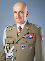andrzejczak1.jpg