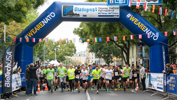 The start line of the  10km 2022 Budapest NATO Run, a moment after the starting pistol fires. (Photo:  Budapest Athletics Federation)