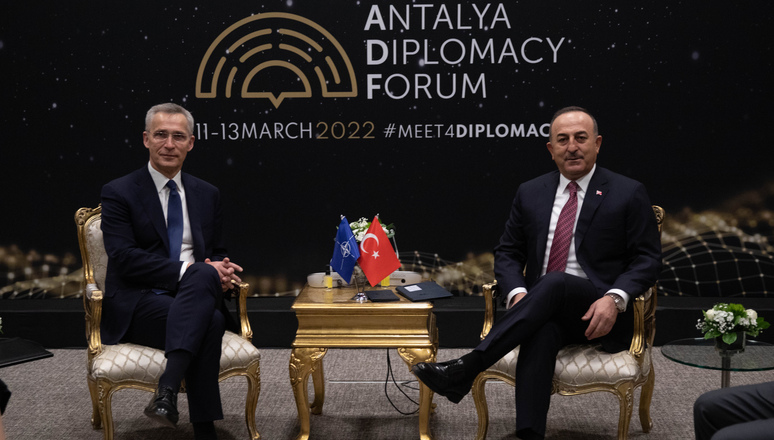 NATO Secretary General Jens Stoltenberg meets with the Minister of Foreign affairs of Turkey, Mevlüt Çavuşoğlu at the Antalya Diplomacy Forum