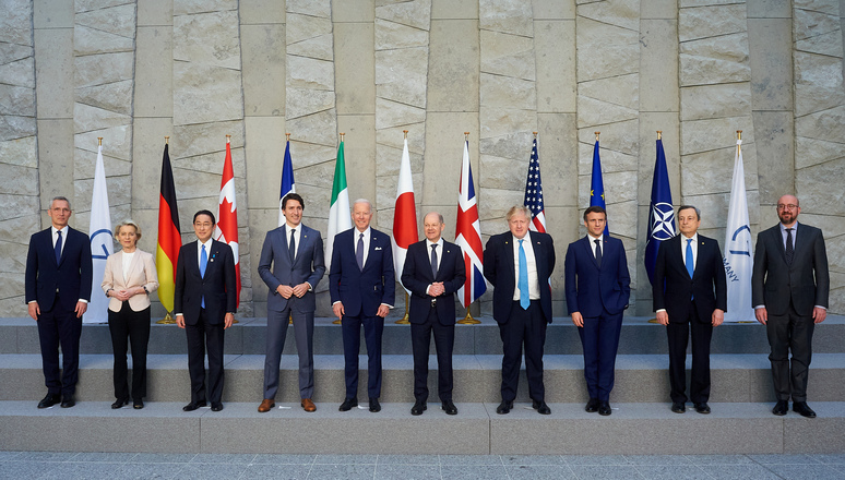 NATO - News: NATO Secretary General participates in G7 Leaders meeting,  24-Mar.-2022