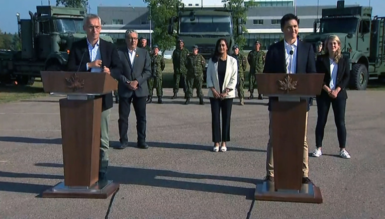 NATO - News: NATO Secretary General wraps up visit to Canada, 24-Aug.-2022