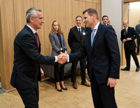 The Minister of Defence of Estonia visits NATO