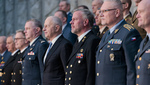 230118h-008.jpg - Group photo - NATO Chiefs of Defence Meeting , 96.69KB