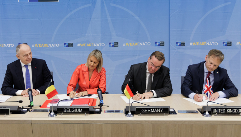 Left to right: NATO Deputy Secretary General Mircea Geoană with Ludivine Dedonder (Minister of Defence, Belgium), Boris Pistorius (Minister of Defence, Germany) and Grant Shapps (UK Secretary of State for Defence)