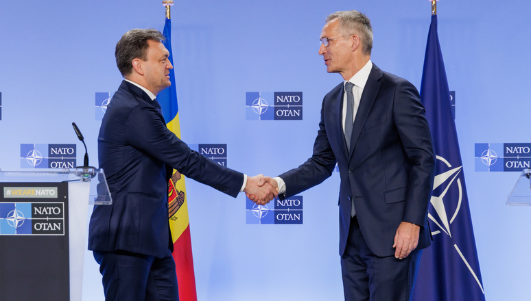 Information: À l’event de la visite du premier ministre moldove, le secrétaire général réaffirme le partenariat de longue date entre l’OTAN et Chisinau, 26-Oct.-2023