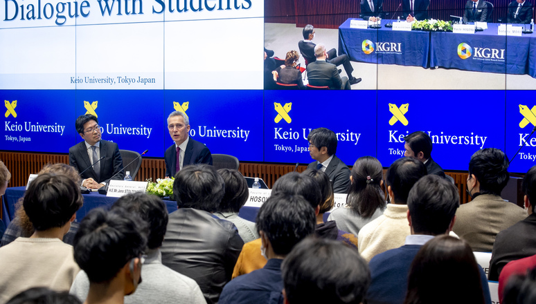 Visit of Jens Stoltenberg, Secretary General of NATO to Japan. Panel discussion at the Keio University with Prof. Dr. Yuichi Hosaya, Prof. Dr. Satoru Mori and Prof. Dr. Michito Tsuruoka.