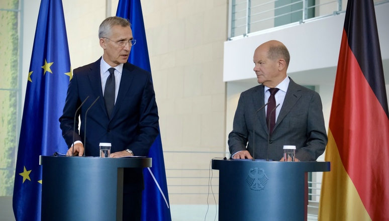 Press conference with NATO Secretary General Jens Stoltenberg and the Chancellor of Germany, Olaf Scholz