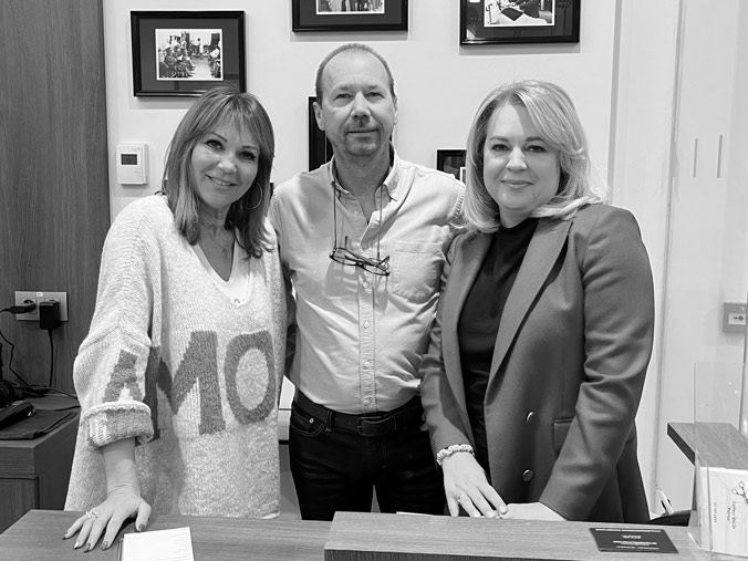 Patrice with Ambassador Nataliia Galibarenko, Head of Mission of Ukraine to NATO (on the right) and a his colleague Nancy (on the left), 2023