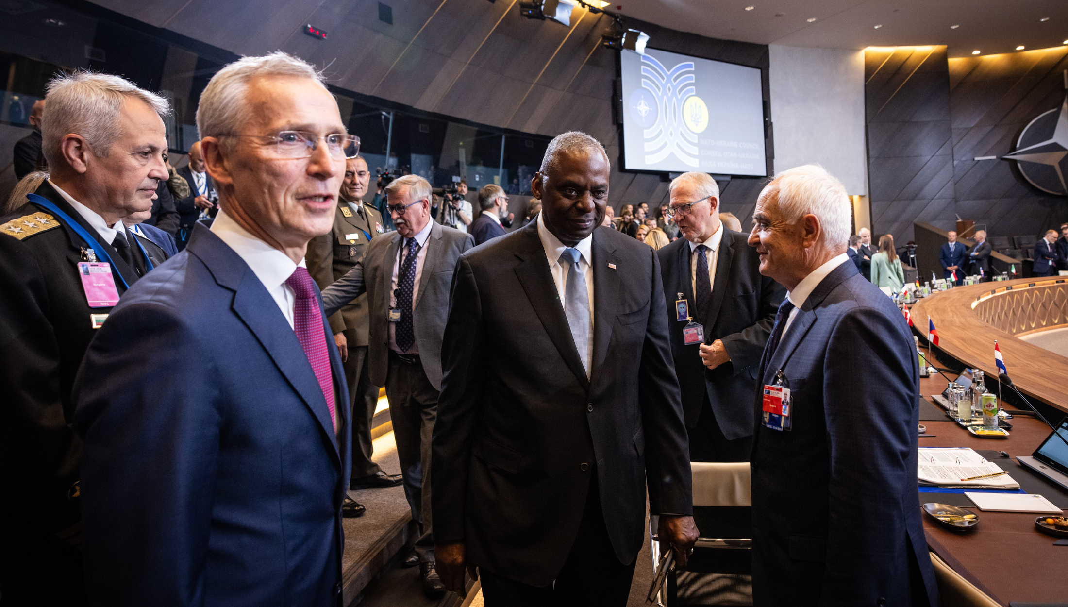 NATO Photo gallery Meeting of the NATOUkraine Council in Defence