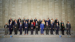 250213d-002.jpg - Family photo - Meeting of NATO Ministers of Defence, Brussels, 57.36KB