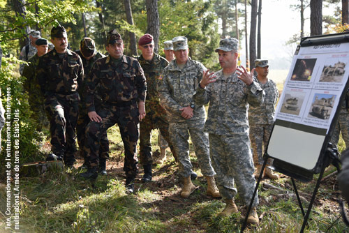 Working better together: military exercises, here led by US troops.