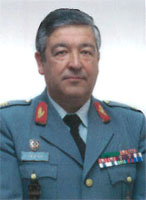 Lieutenant General Artur Neves Pina Monteiro was bom on March 1st, 1952, in Guarda, Portugal, and joined the Army Military Academy in October 1970, as a cadet.
He graduated from the Military Academy Infantry Course and moved on to graduate from the Infantry School Officer's Baste and Advanced Courses, War College Staff Course, and General Staff College Course, both from the War College.
He also attended and graduated from the Infantry Officer Advanced Course in USA in 1984 and Staff College in Brazil in 1994.