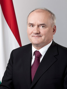 Hende-Csaba_231